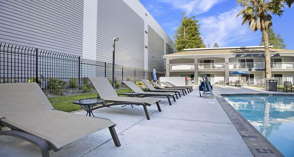 Surestay Plus Hotel By Best Western Sacramento North מתקנים תמונה