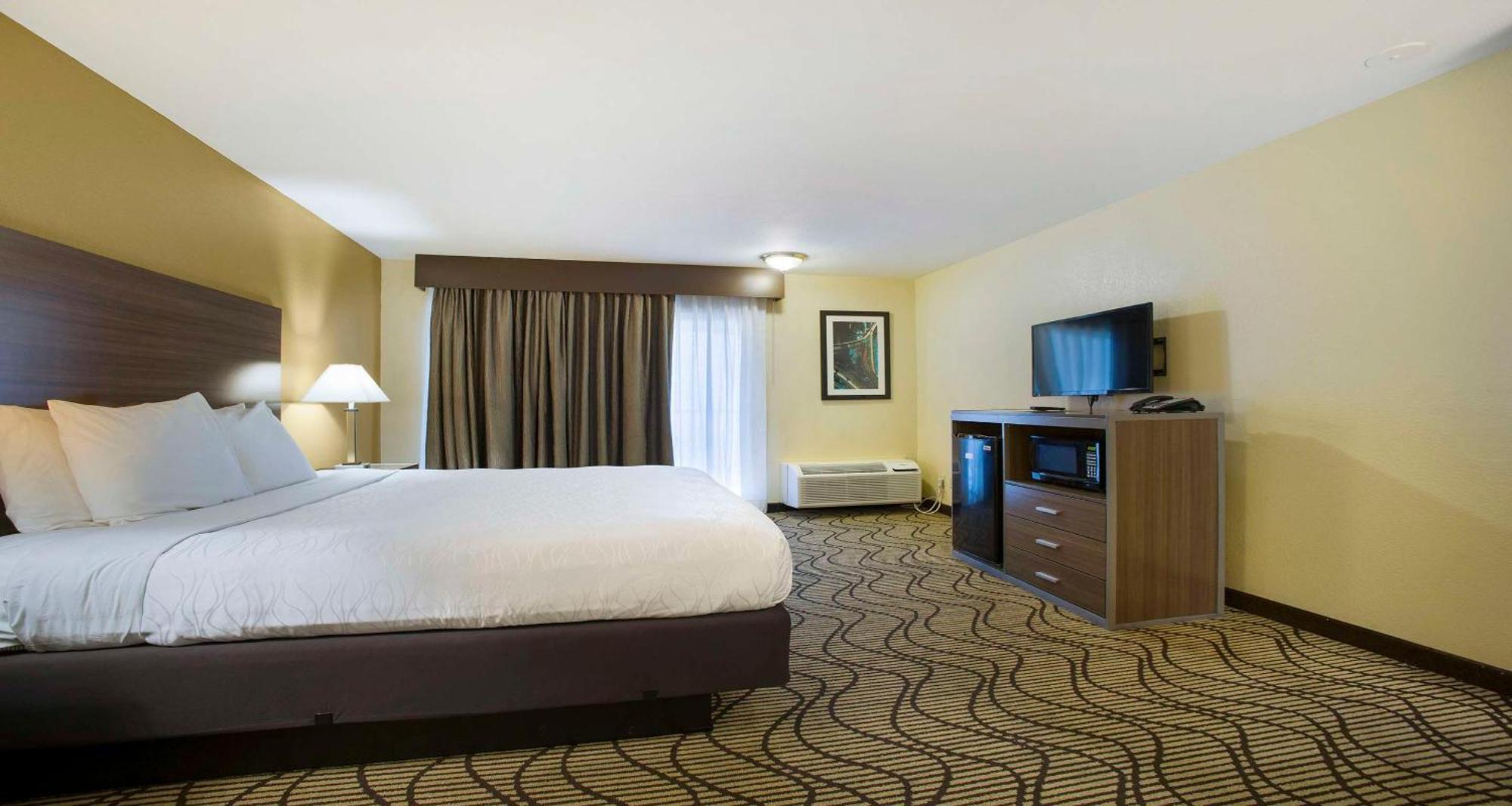 Surestay Plus Hotel By Best Western Sacramento North מראה חיצוני תמונה