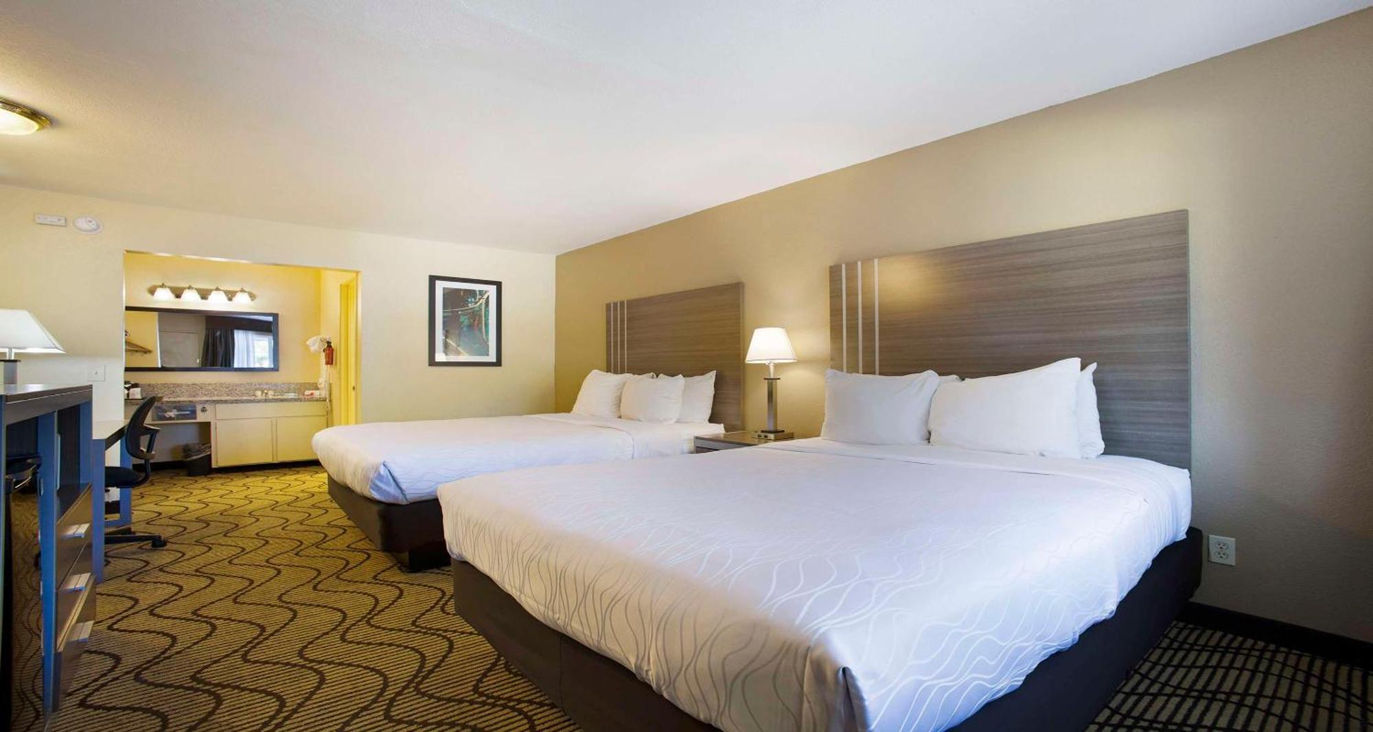 Surestay Plus Hotel By Best Western Sacramento North מראה חיצוני תמונה