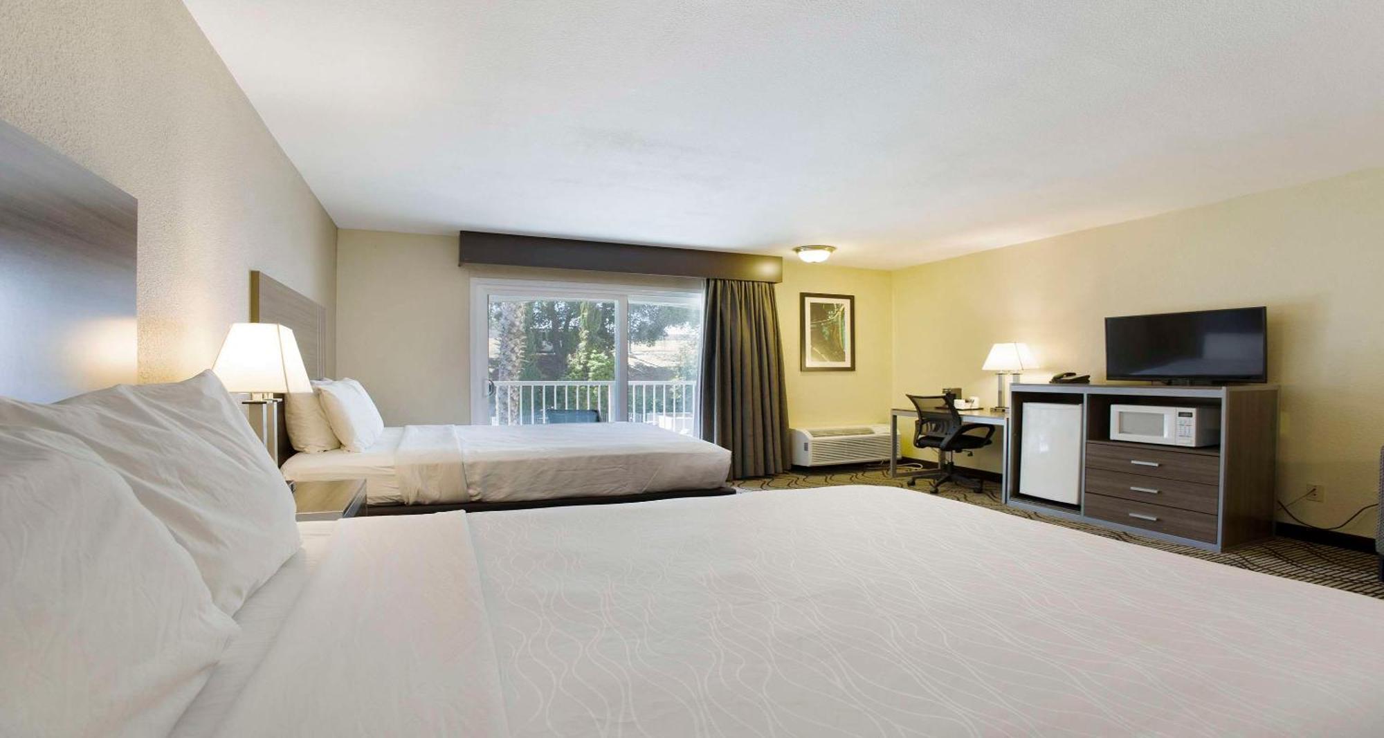 Surestay Plus Hotel By Best Western Sacramento North מראה חיצוני תמונה